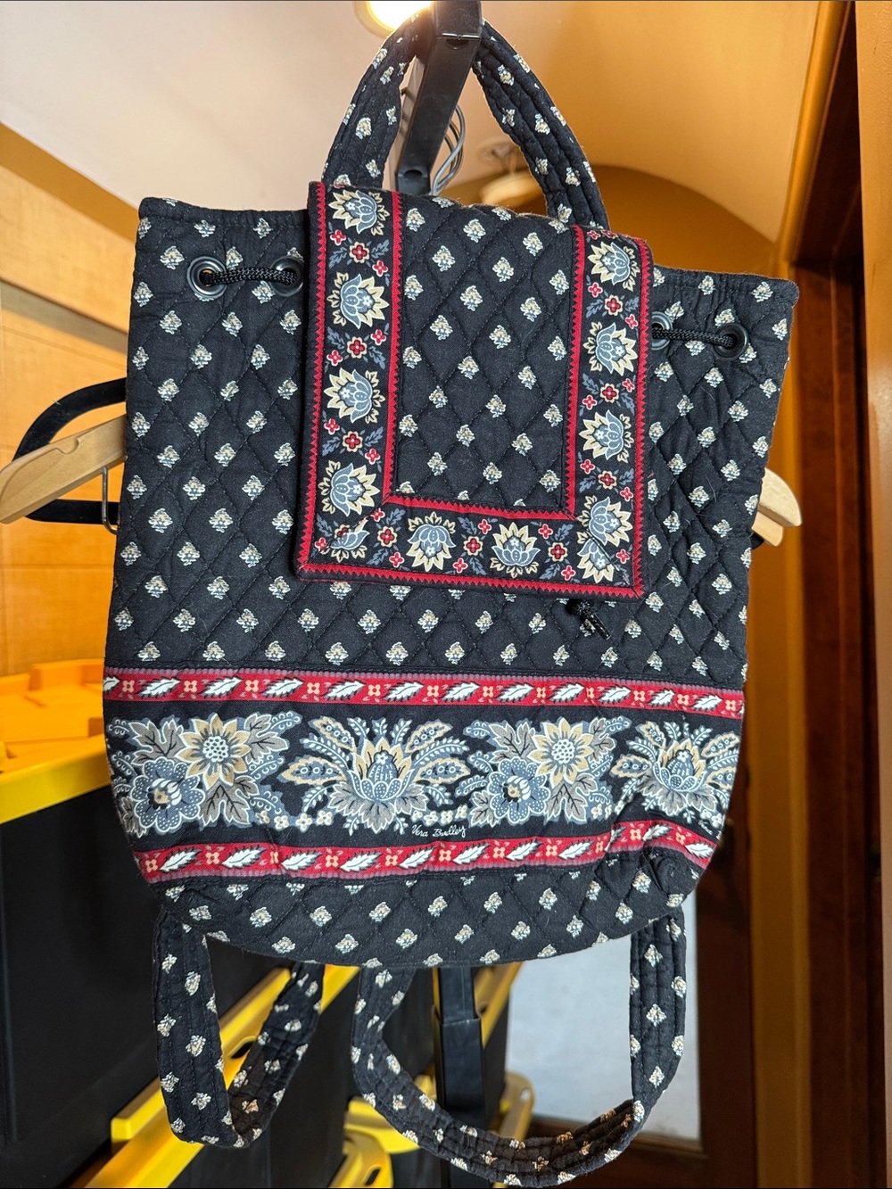 Vera Bradley Vintage Quilted Drawstring Backpack Black Floral Red Trim Rare USA - Picture 2 of 11